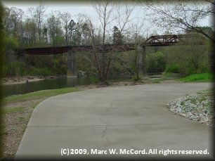 Railroad bridge at Glenwood City Park access