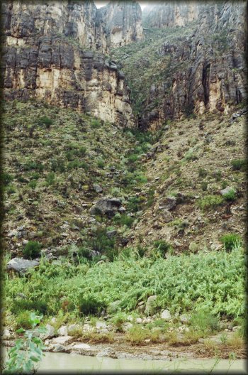 Texas side canyon wall at Hot Springs