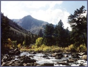 Cache la Poudre River photo courtesy of wallpaperdave.com