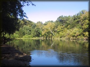 Fall brings a change of colors to the Niangua River